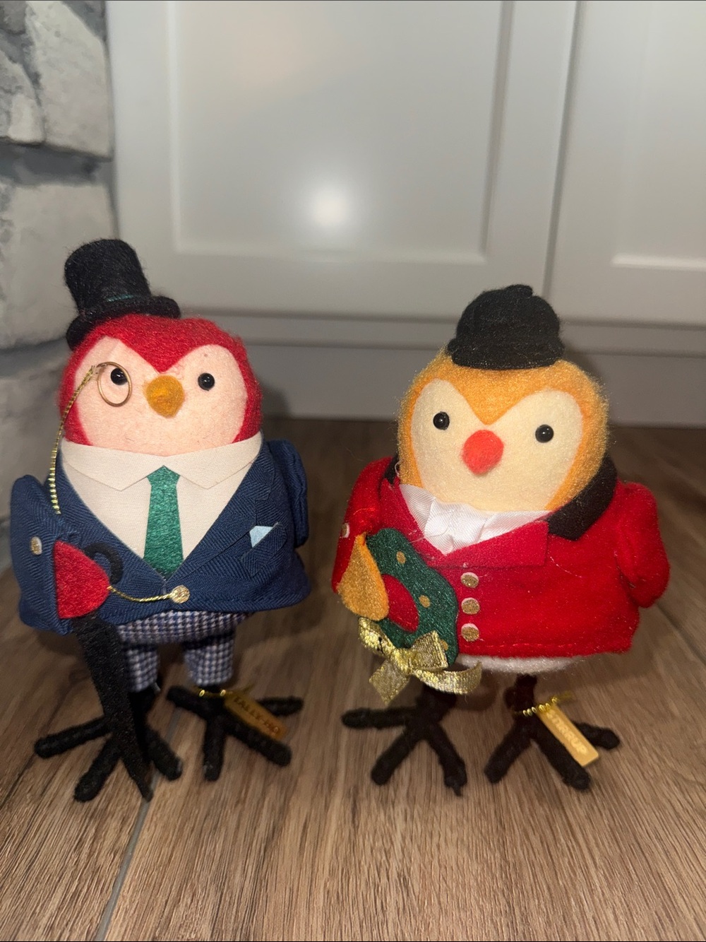 2025 Chicken Festive Red and Orange Plush Bird Duo – Decorative Holiday Figurine